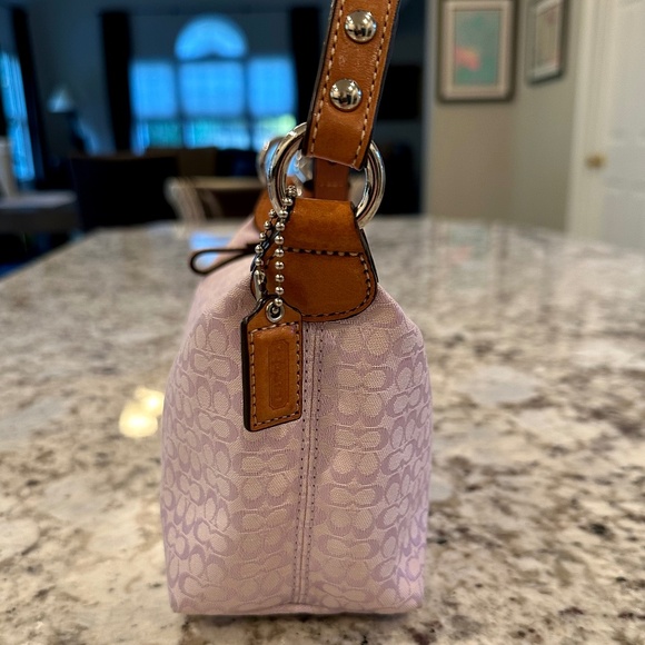 Vintage Never Used Coach Lavender Small Signature C Jacquard Satchel From 2000s - Picture 7 of 14
